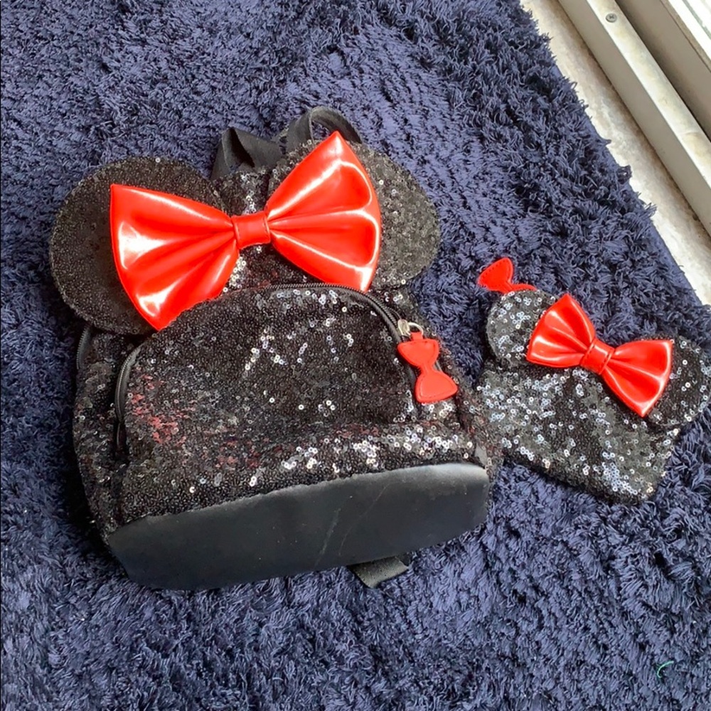 DISNEY MINNIE MOUSE SEQUIN BAG AND WALLET